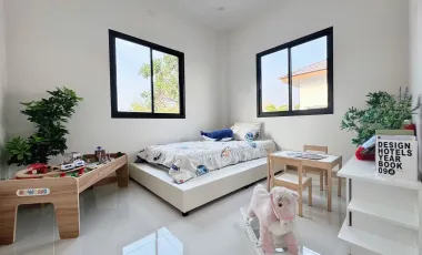 Cozy tropical Charisma Ville