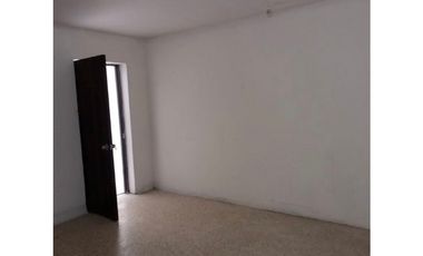 uso comercial: bodega-local-oficinas Centro