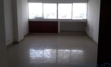 Oficina con excelente ubicación en Santa Lucia Cartagena