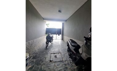 La inversión de Las Heras, casa + local comercial zona UNNE