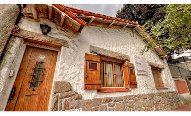 CHALET CON PATIO Y DEPENDENCIA