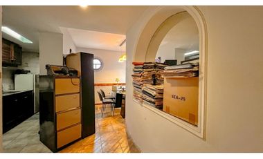 CHALET CON PATIO Y DEPENDENCIA