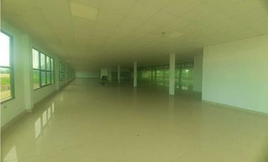 ALQUILO EDIFICIO 1150 M² PARA OFICINAS EN LAS TABLAS