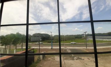 ALQUILO EDIFICIO 1150 M² PARA OFICINAS EN LAS TABLAS