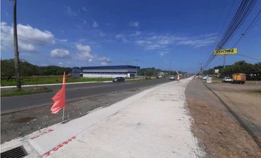 ALQUILO EDIFICIO 1150 M² PARA OFICINAS EN LAS TABLAS
