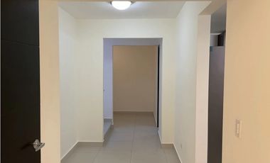 SE ALQUILA CASA EN PANAMA PACIFICO