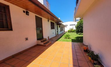 Casa en venta en Wilde