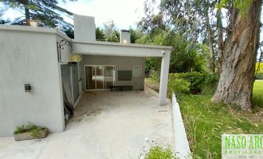 Moderno chalet de primer nivel en ventaen Sierra de los Padres. Gas Natural.