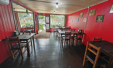 LOCAL COMERCIAL EXCELENTE UBICACION EN LLANQUIHUE