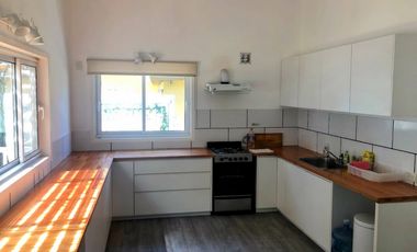 Casa en alquiler temporal en Barrio Deportiva, Costa Esmeralda