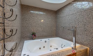 Casa de lujo en Valle Real en Coto en Venta
