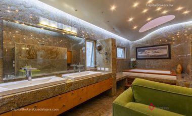 Casa de lujo en Valle Real en Coto en Venta
