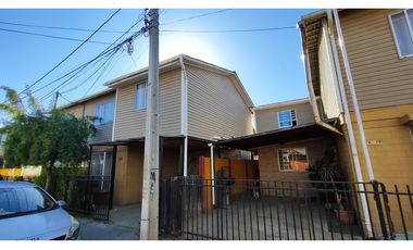VENTA CASA PAREADA CONDOMINIO DE LIMACHE