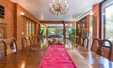 Sauna, Piscina y mucho mas, en esta gran casa en Lo Cañas