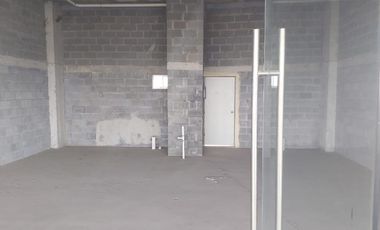 LOCAL PLAZA MALIBU (AJ)