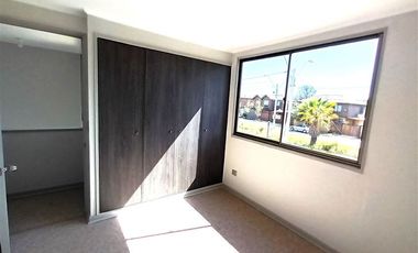 Casa en Arriendo en Flora Lobos
