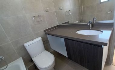 Casa en Arriendo en Flora Lobos