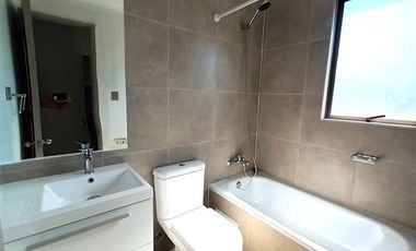 Casa en Arriendo en Flora Lobos