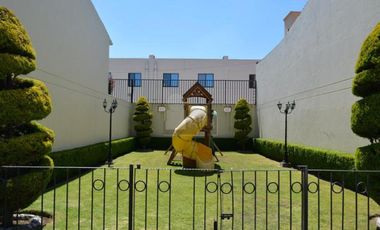 Casa en condominio en renta en Coaxustenco, Metepec