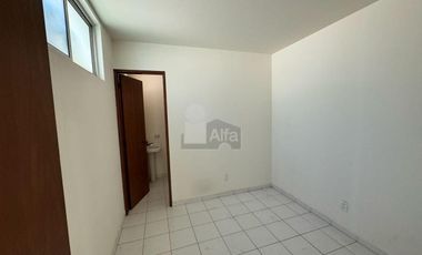 Casa en condominio en renta en Coaxustenco, Metepec