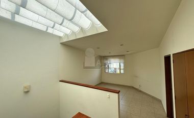 Casa en condominio en renta en Coaxustenco, Metepec