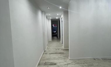 Venta  3 Amb al frente Lanús. 84M2.