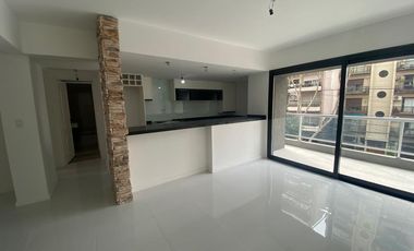 Venta  3 Amb al frente Lanús. 84M2.