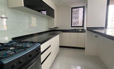 Venta  3 Amb al frente Lanús. 84M2.