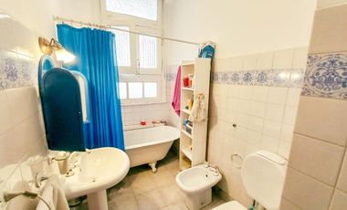 Departamento en venta - 3 Dormitorios 2 Baños - 148Mts2 - Retiro