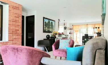 CASA EN VENTA SABANETA SECTOR SAN REMO 296 MTS