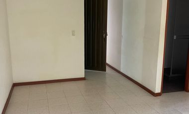 APARTAMENTO EN ARRIENDO EN LA CAROLA