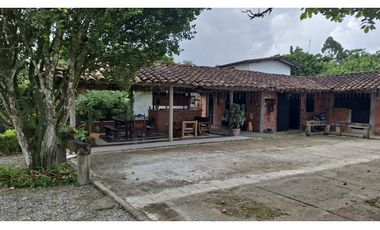 VENDO FINCA EN ARABIA