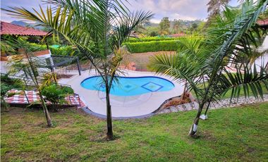 Casa campestre en condominio para la venta en la siria, Pereira!!!