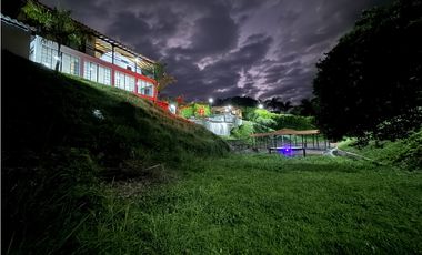 Casa campestre en condominio para la venta en la siria, Pereira!!!