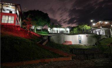 Casa campestre en condominio para la venta en la siria, Pereira!!!