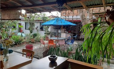 HERMOSA CASA EN VENTA EN ELCORAZÓN DE MEDELLN