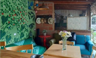HERMOSA CASA EN VENTA EN ELCORAZÓN DE MEDELLN