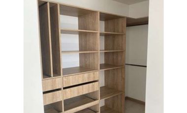 Apartamento en sctor Suramérica