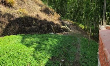 LOTE PARA ARRIENDO EN QUIEBRA DE VELEZ