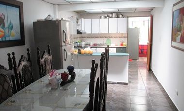 CASA EN VENTA EN LAS AMERICAS/MANIZALES