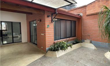 Casa en Arriendo Castropol Medellín