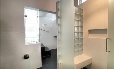 Casa en Arriendo Castropol Medellín