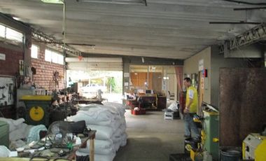 BODEGA PARA VENTA EN ESTACION URIBE