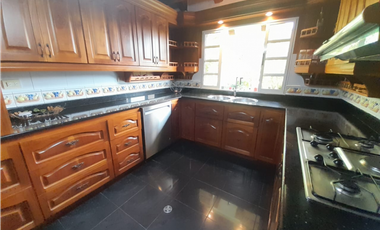 Casa Campestre Vista Panorámica a Medellin-poblado