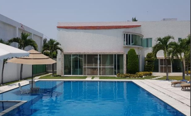 Venta casa en Lomas de Cocoyoc