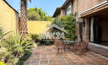Casa en Condominio en venta en Lomas de Tecamachalco