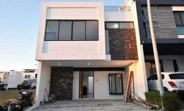 CASA EN VENTA EN CON ROOFTOP CAPITAL NORTE A UN SUPER PRECIO