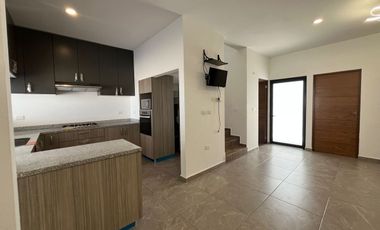 Renta de casa en Fraccionamiento Kante