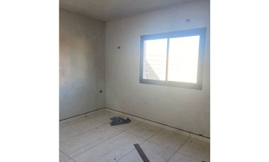 VENTA CASA 3 DORMITORIOS EN 1 SOLA PLANTA EN DOCTA CORDOBA