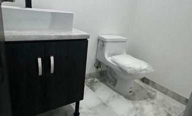 VENTA DE CASA NUEVA EN RESIDENCIAL PRIMAVERA ATRAS DEL PARQUE TOLUCA 2000